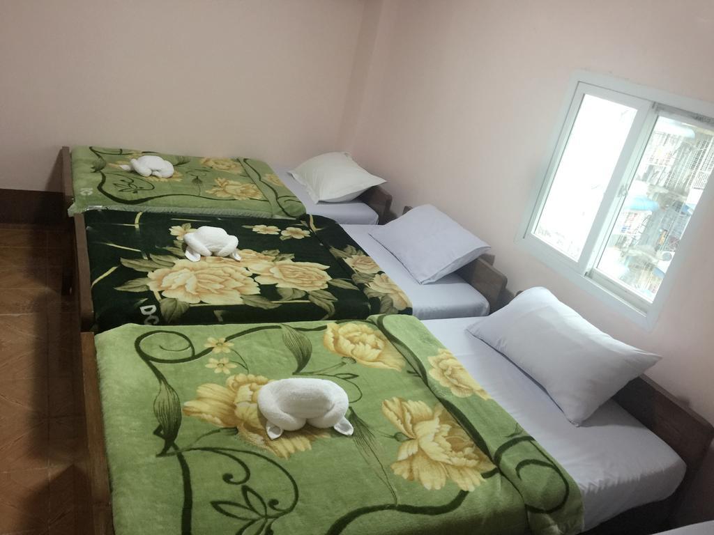Everest Hotel 양곤 외부 사진