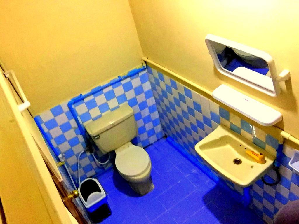 Everest Hotel 양곤 외부 사진