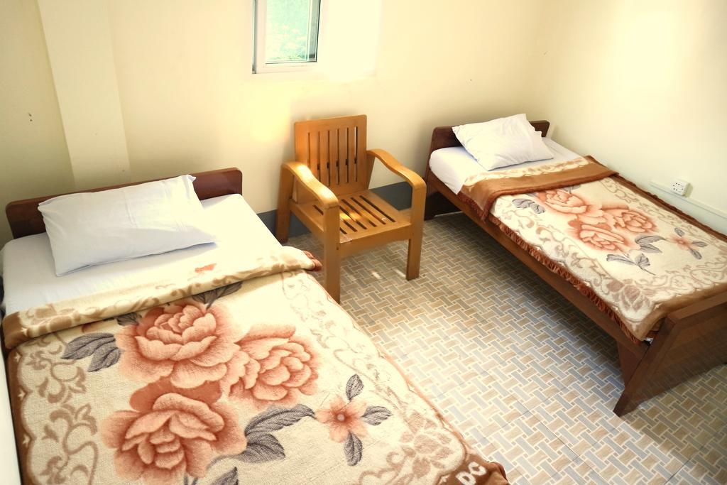 Everest Hotel 양곤 외부 사진